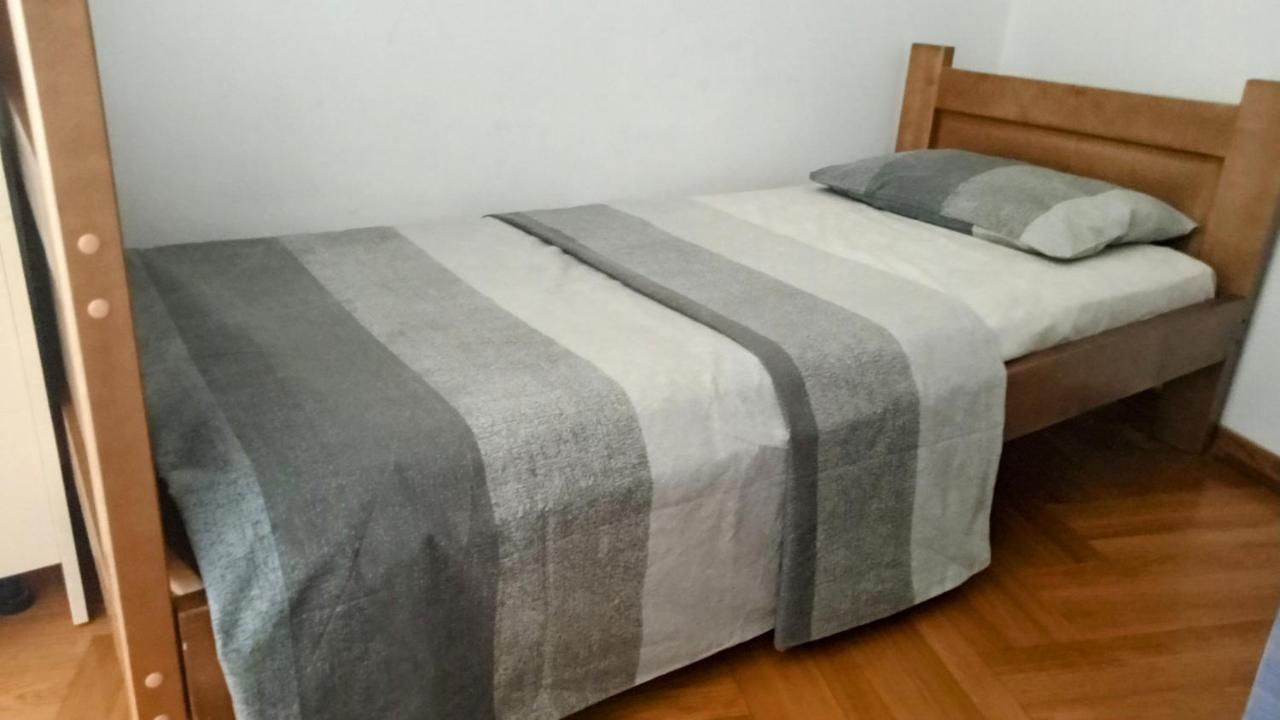 Central Home Podgorica Extérieur photo