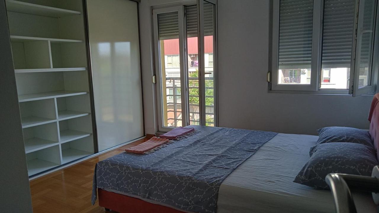 Central Home Podgorica Extérieur photo